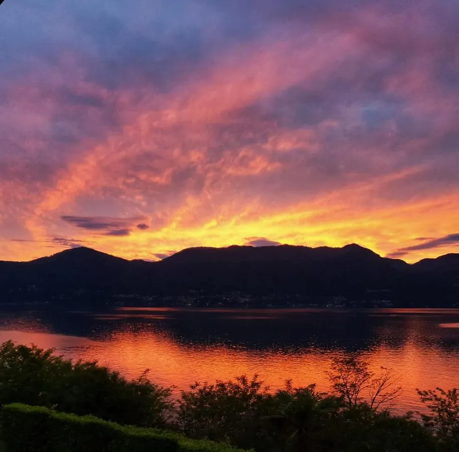 Apartment Studio Belmonte Mit Direktem Seeblick Brezzo