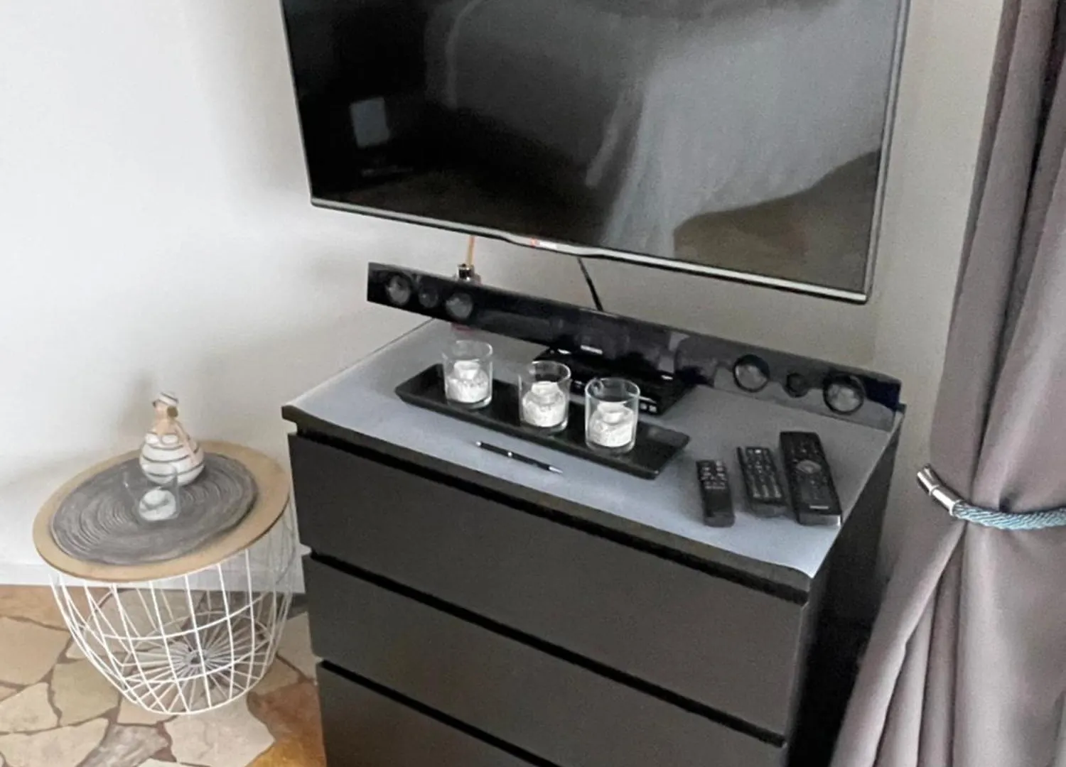 Apartment Studio Belmonte Mit Direktem Seeblick Brezzo Italy